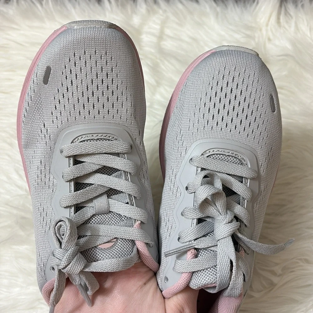 Z By Zella Light Grey Pink White Sneakers Size 5.5